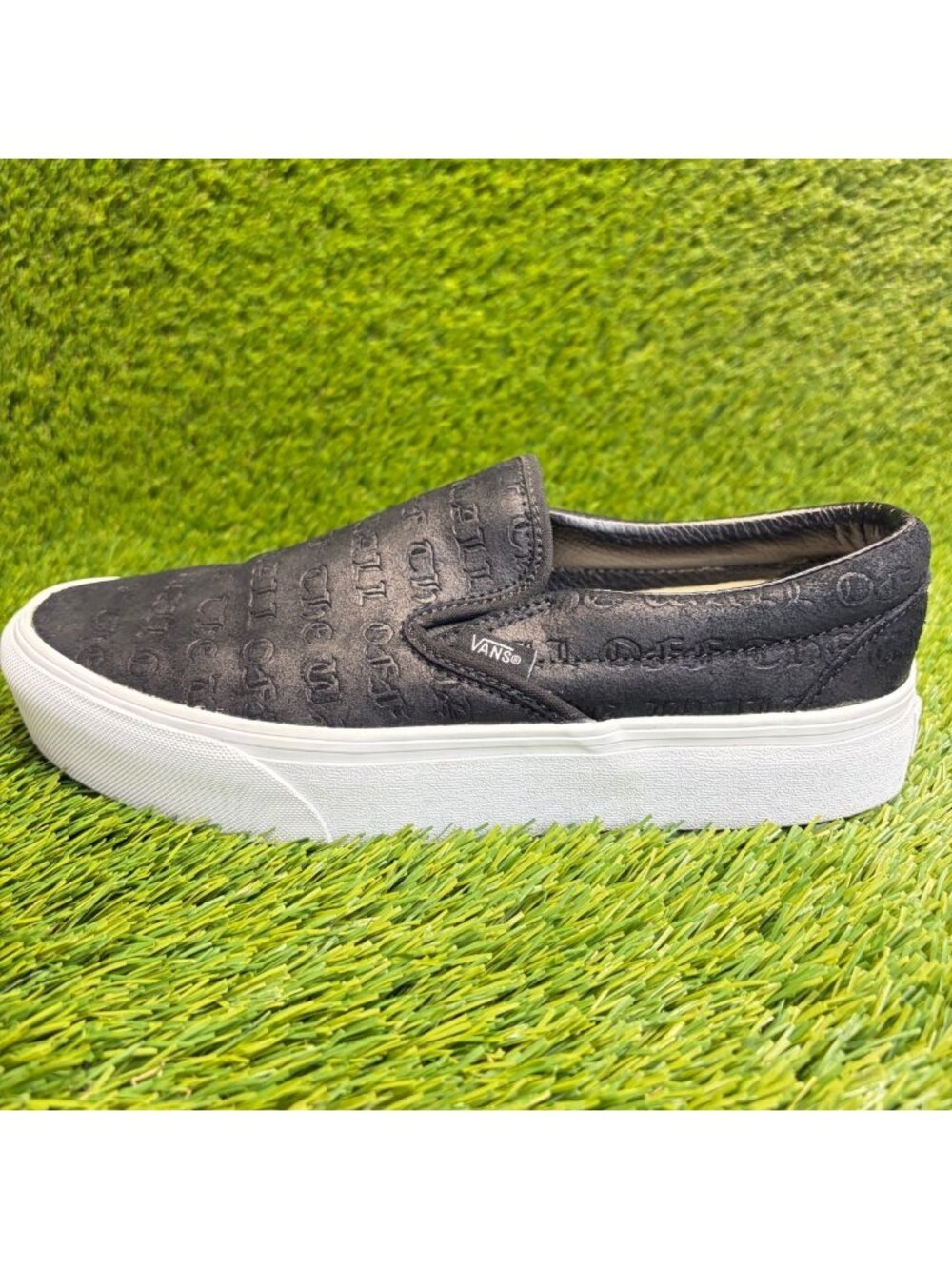 Vans Classic Slip-On Platform Men Size 8 Women 9.5 Black Athletic Shoes Sneakers - Picture 3 of 10